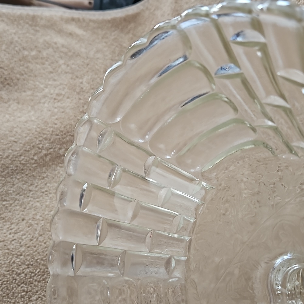 Pedestal Fruit/Candy Bowl Jeanette Glass Co Louisa Basketweave Clear Vintage T17 - Picture 8 of 8